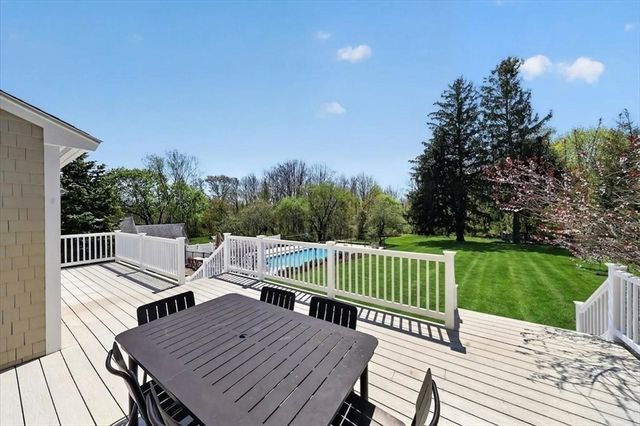 161 Cross St, Norwell, MA 02061