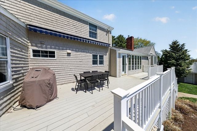 161 Cross St, Norwell, MA 02061