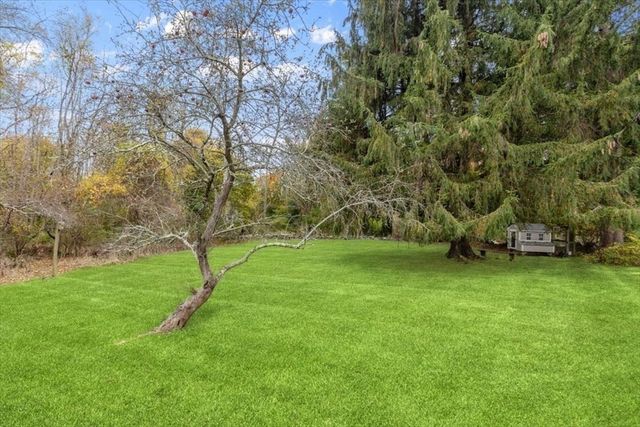 161 Cross St, Norwell, MA 02061