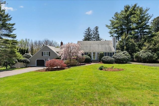 161 Cross St, Norwell, MA 02061