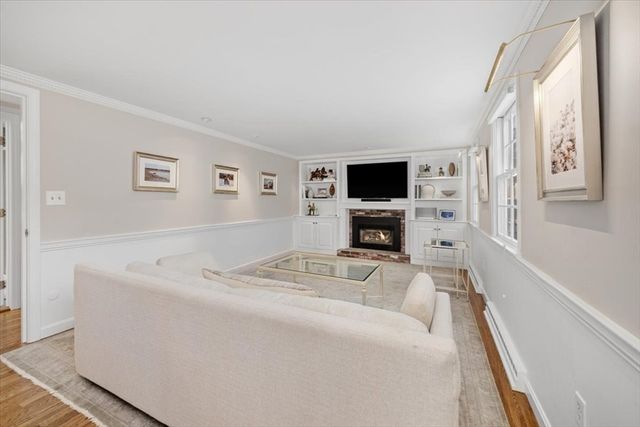 161 Cross St, Norwell, MA 02061