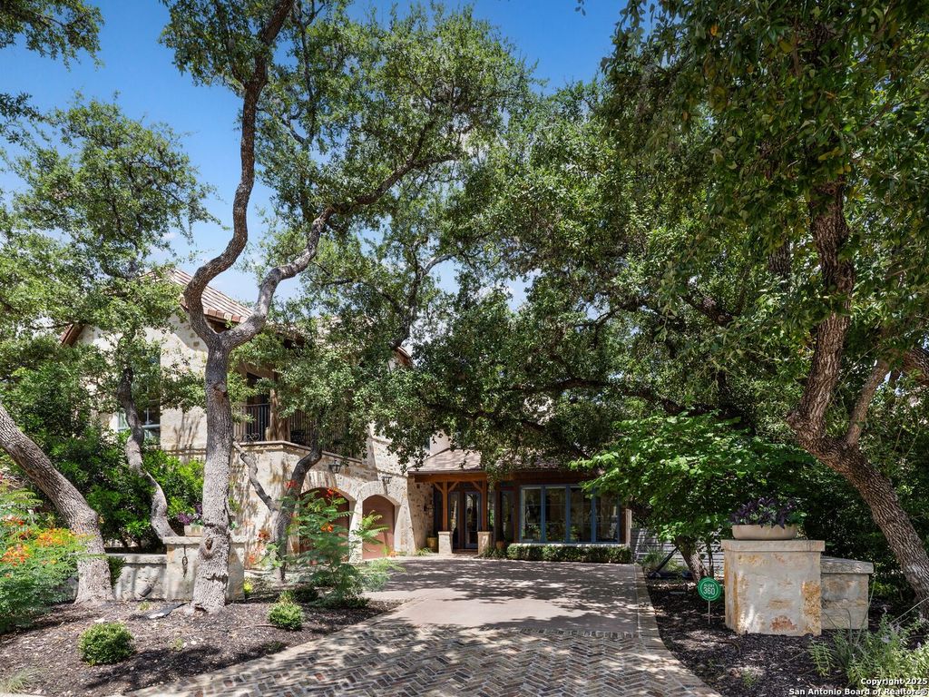 107 Umbria, San Antonio, TX 78230