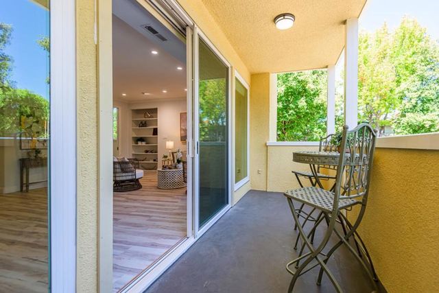500 Fulton Street 101, Palo Alto, CA 94301