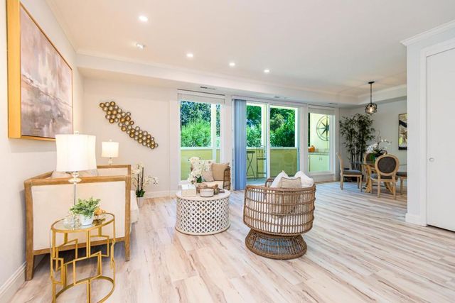 500 Fulton Street 101, Palo Alto, CA 94301