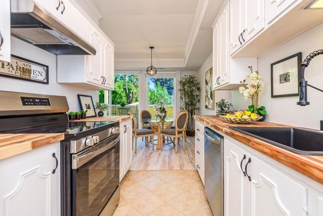 500 Fulton Street 101, Palo Alto, CA 94301