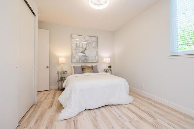 500 Fulton Street 101, Palo Alto, CA 94301