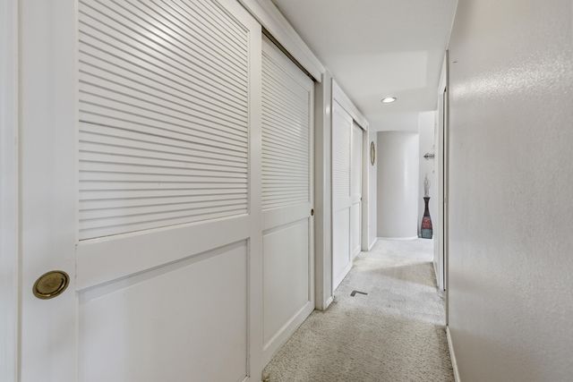 1233 Redwood Lane, Selma, CA 93662