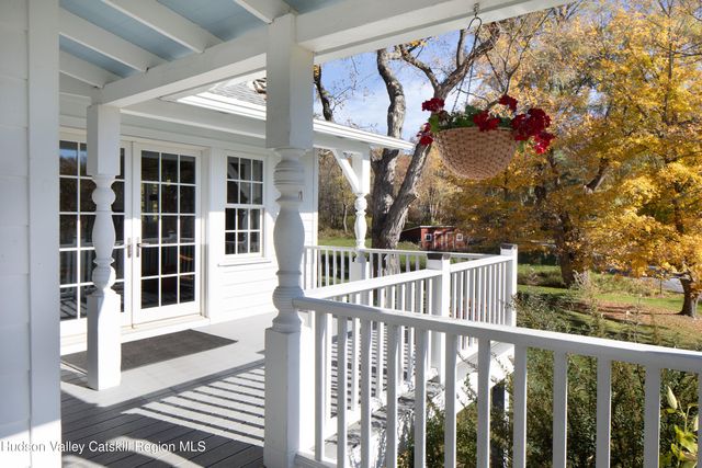 321 Tompkins Road, Ancram, NY 12502