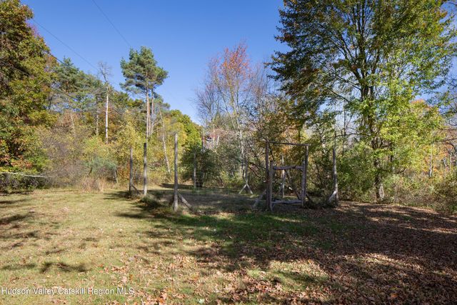 321 Tompkins Road, Ancram, NY 12502