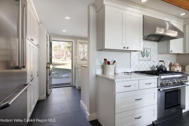 321 Tompkins Road, Ancram, NY 12502