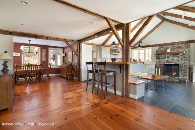 321 Tompkins Road, Ancram, NY 12502