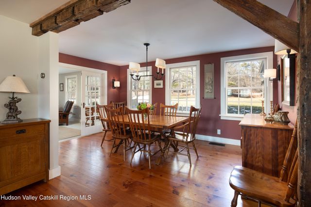 321 Tompkins Road, Ancram, NY 12502