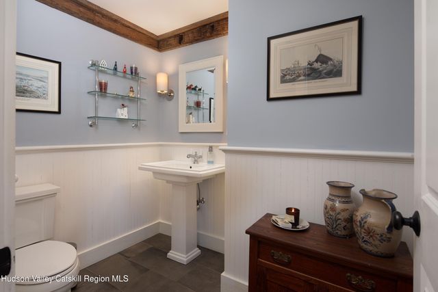 321 Tompkins Road, Ancram, NY 12502