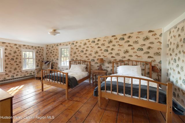 321 Tompkins Road, Ancram, NY 12502