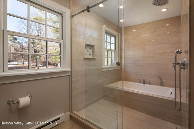 321 Tompkins Road, Ancram, NY 12502