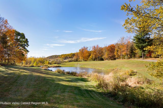 321 Tompkins Road, Ancram, NY 12502