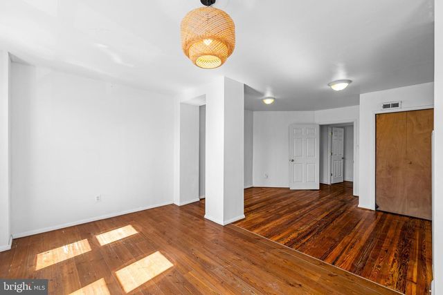 4617 LOCUST ST, Philadelphia, PA 19139