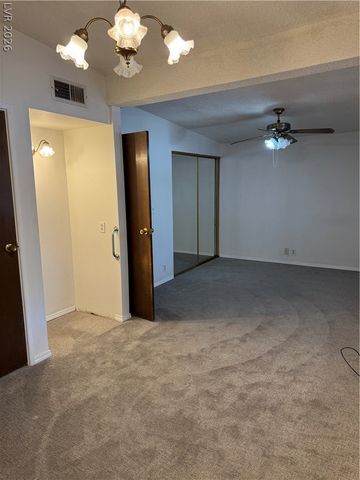 1301 Harriet Street, Las Vegas, NV 89101