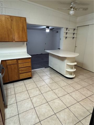 1301 Harriet Street, Las Vegas, NV 89101