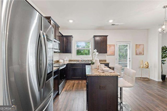 8175 Berrywood Court, Covington, GA 30014