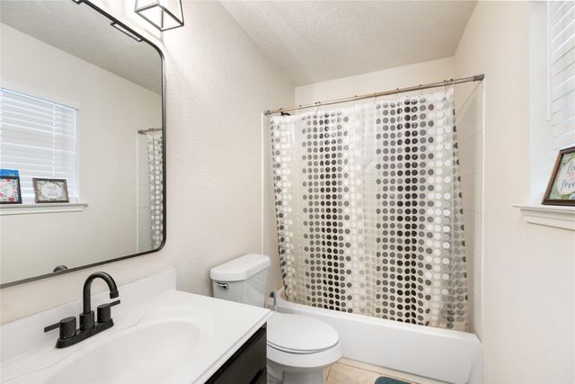 19442 Bold River Road, Tomball, TX 77375