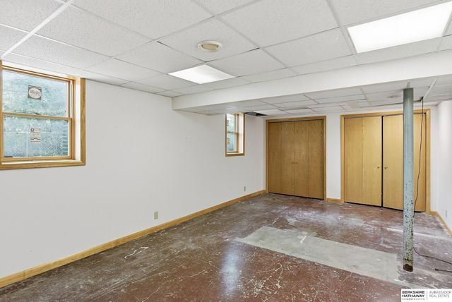 4115 N Post Road, Omaha, NE 68112