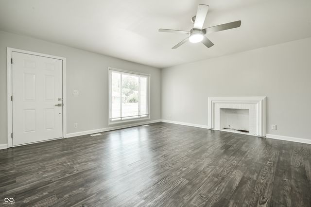 3542 Maura Lane, Indianapolis, IN 46235