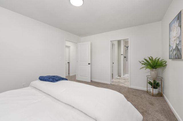 7815 W Nantucket St, Wichita, KS 67212