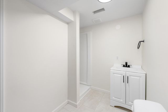 7815 W Nantucket St, Wichita, KS 67212