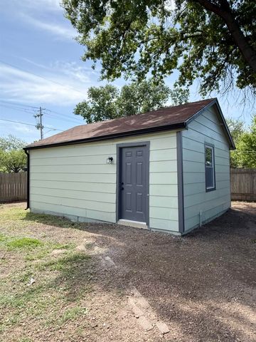 7815 W Nantucket St, Wichita, KS 67212