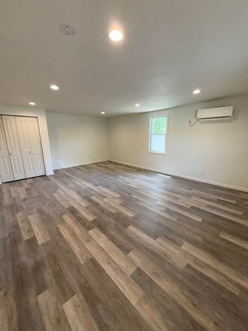 7815 W Nantucket St, Wichita, KS 67212