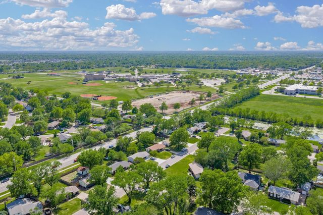 7815 W Nantucket St, Wichita, KS 67212