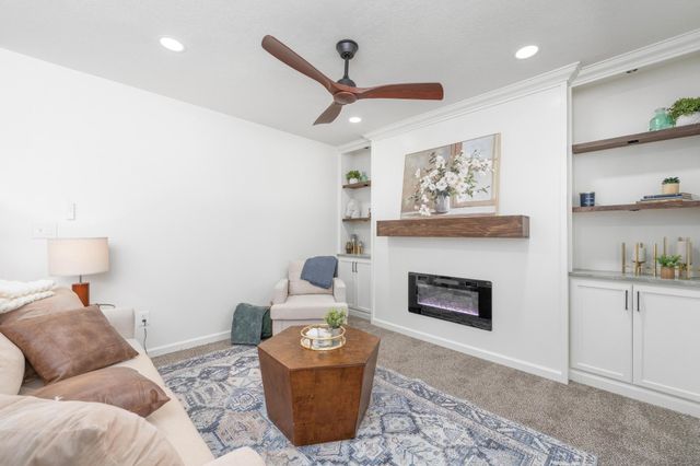 7815 W Nantucket St, Wichita, KS 67212