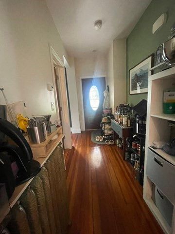 289 Webster St 1, Newton, MA 02466