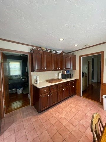 289 Webster St 1, Newton, MA 02466