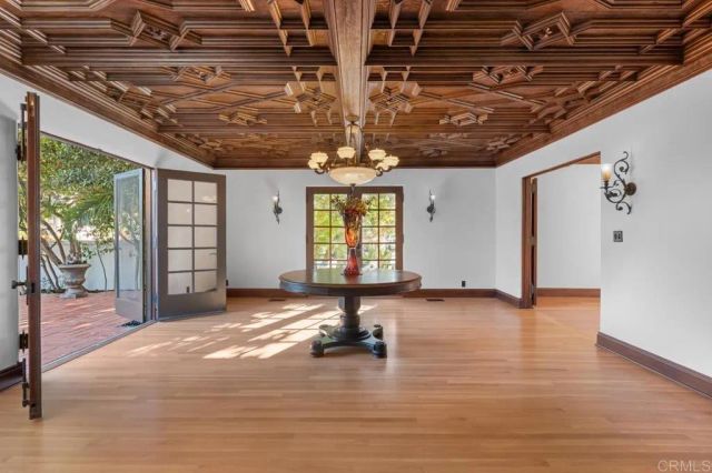 1015 Alameda Boulevard, Coronado, CA 92118