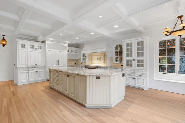 1015 Alameda Boulevard, Coronado, CA 92118