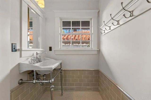 1015 Alameda Boulevard, Coronado, CA 92118