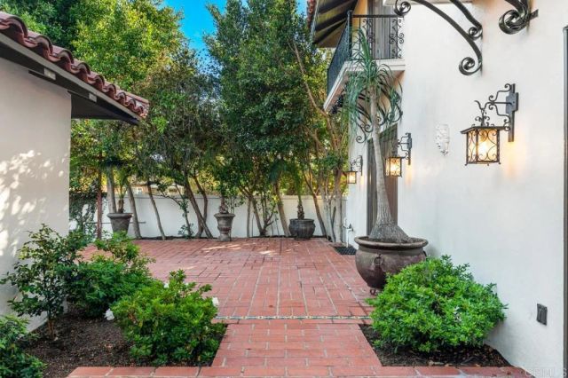 1015 Alameda Boulevard, Coronado, CA 92118