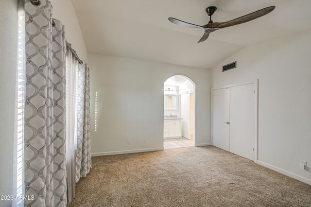 1653 N SAGUARO Street, Chandler, AZ 85224