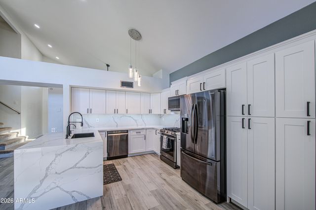 1653 N SAGUARO Street, Chandler, AZ 85224