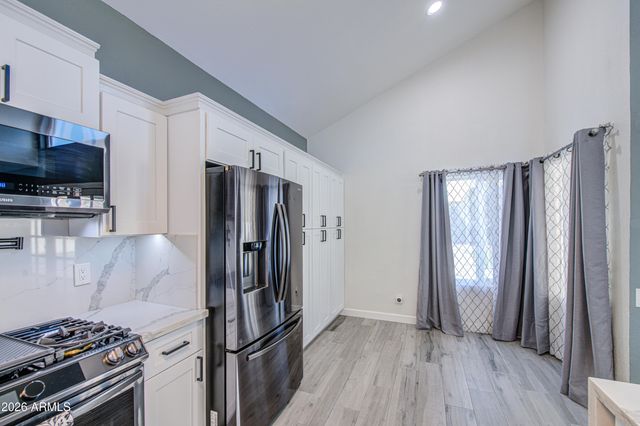 1653 N SAGUARO Street, Chandler, AZ 85224