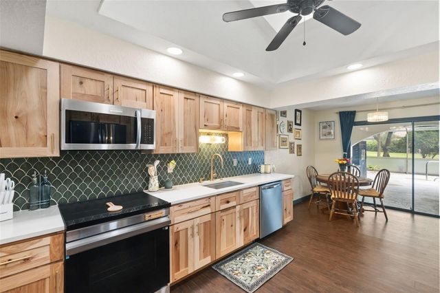 312 HOLLOW OAK COURT, Spring Hill, FL 34609