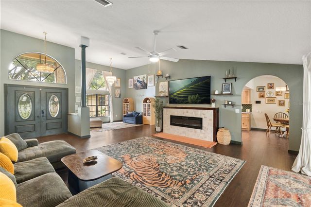312 HOLLOW OAK COURT, Spring Hill, FL 34609