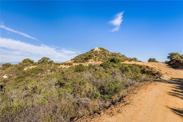 28 Via Vista Grande, Murrieta, CA 92652