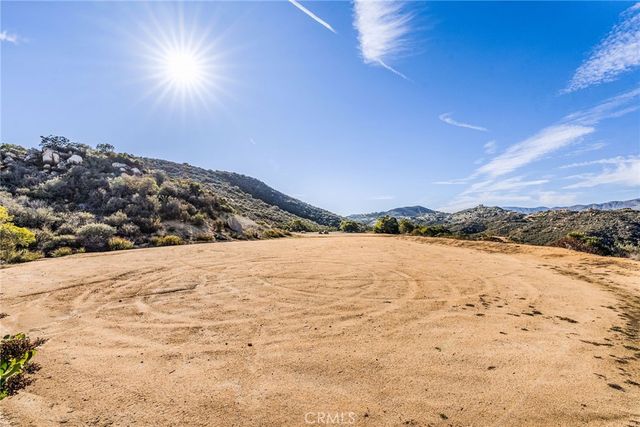 28 Via Vista Grande, Murrieta, CA 92652