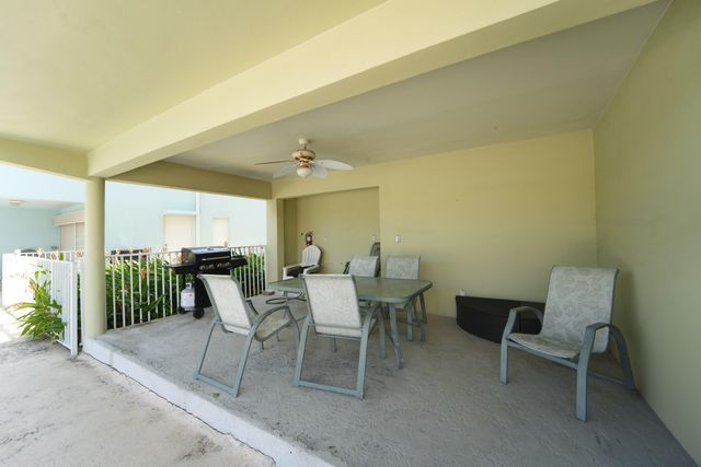 2311 NE 36th Street NE 2G, Lighthouse Point, FL 33064