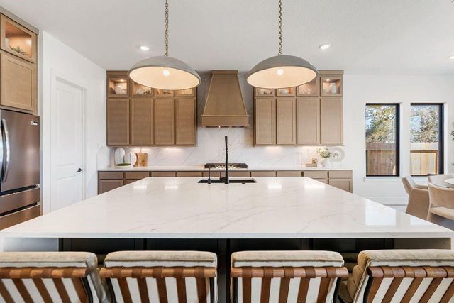 2517 Barton Creek Trail, Friendswood, TX 77546