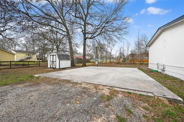 21649 County Road 3747, Splendora, TX 77372