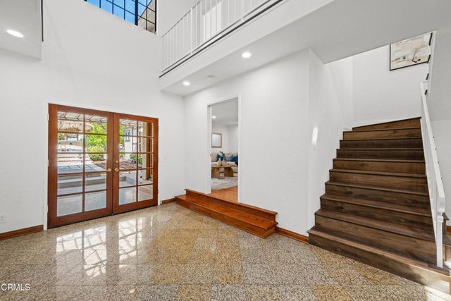 3851 4th Avenue, Glendale, CA 91214